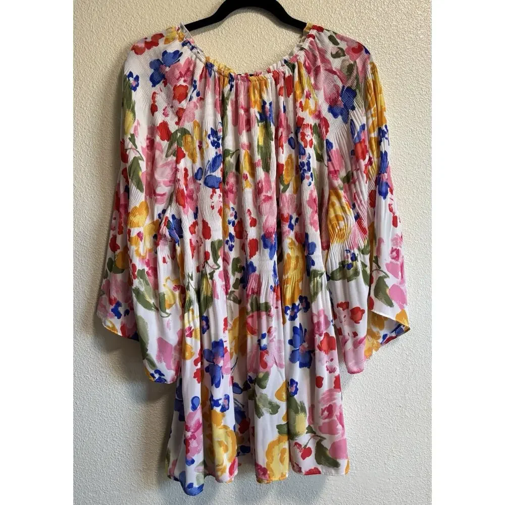 Floral And Ivy Floral Gathered V-neckline Colorful Flowy Babydoll Top Size 2X - Picture 3 of 10